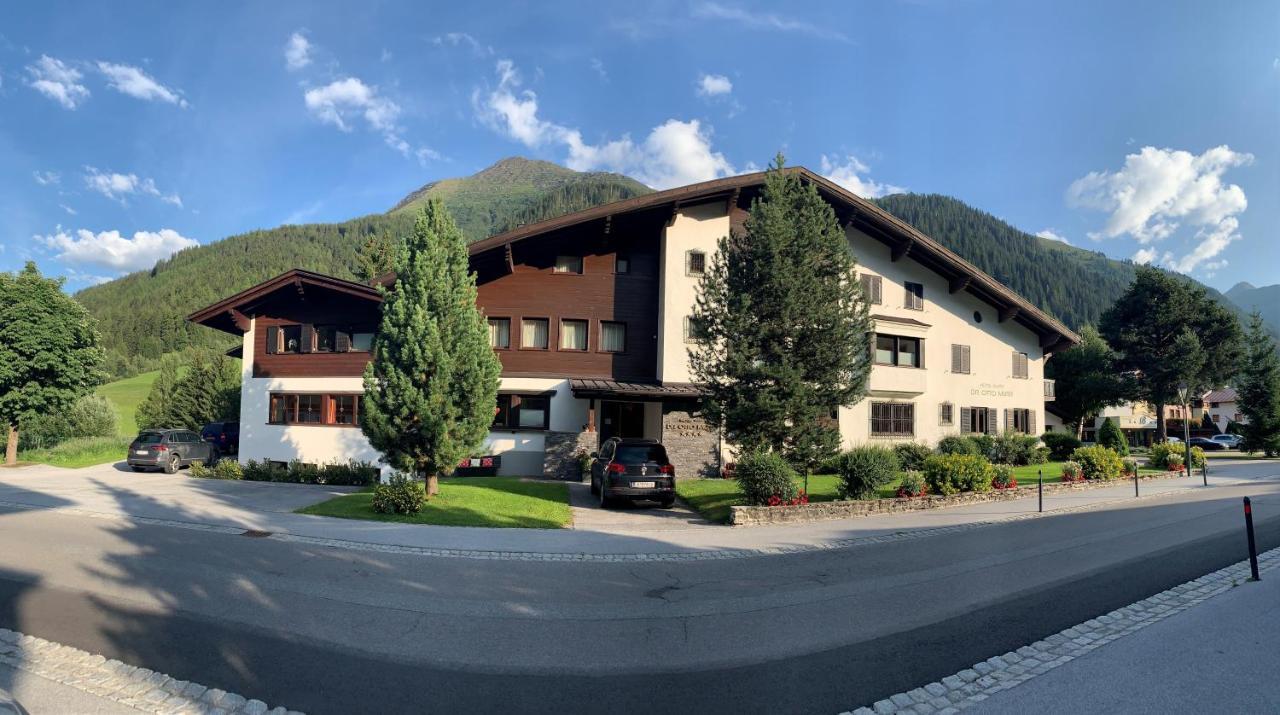 Hotel Dr Otto Murr B&B Sankt Anton am Arlberg Bagian luar foto