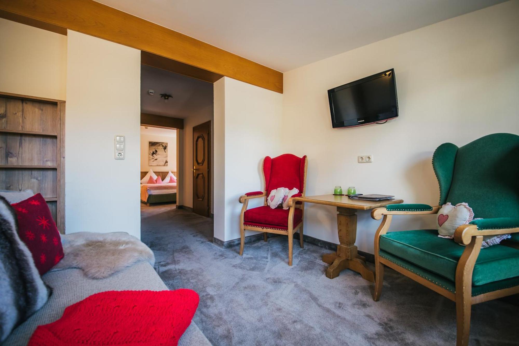 Hotel Dr Otto Murr B&B Sankt Anton am Arlberg Bagian luar foto